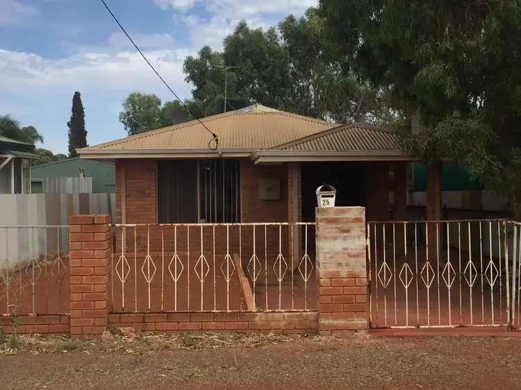 25 Broadarrow Road South, Kalgoorlie WA 6430
