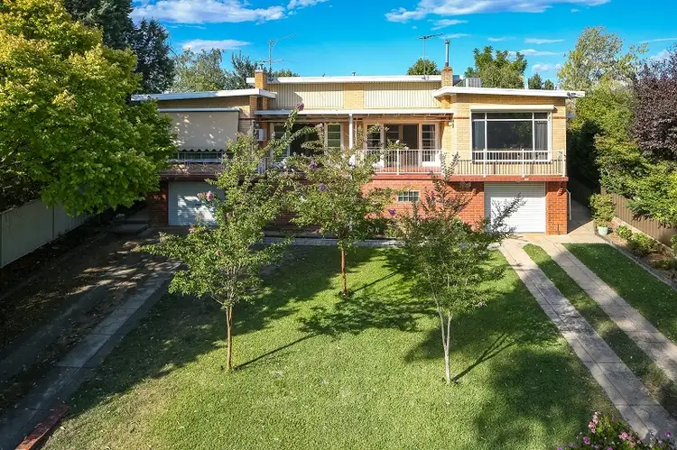744 Fellowes Crescent, Albury NSW 2640