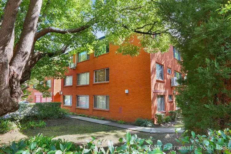 Main view of Homely unit listing, 19/11-13 Queens Avenue, Parramatta NSW 2150