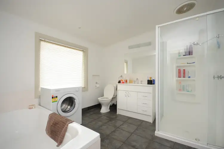 Sixth view of Homely house listing, 61 Goold Street, Bairnsdale VIC 3875