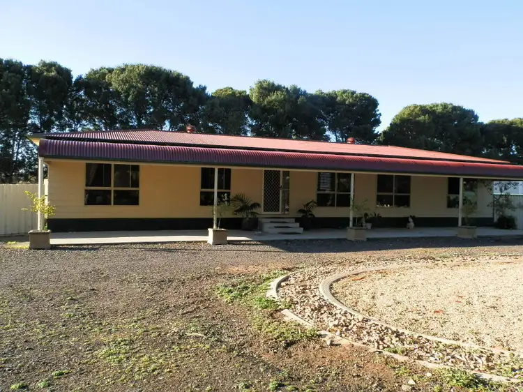 15 Artesian Road, Two Wells SA 5501