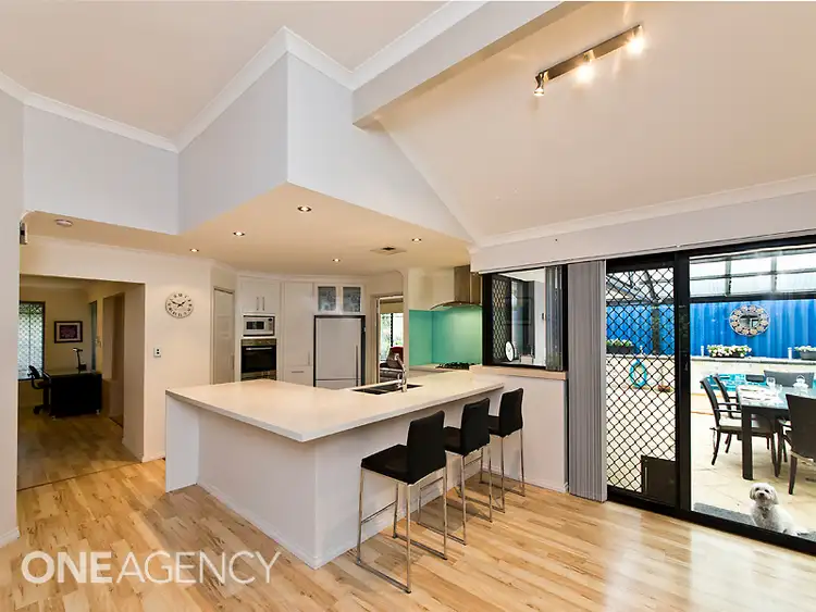 Fifth view of Homely house listing, 16 Fairmount Close, Bibra Lake WA 6163