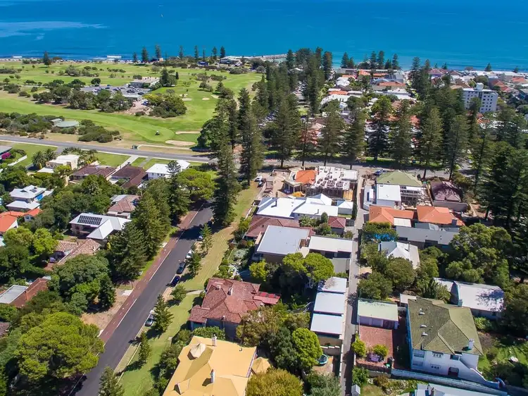 Third view of Homely block of units listing, Unit 1 58 Forrest Street, Cottesloe WA 6011