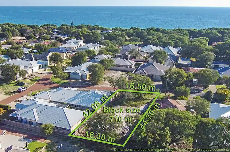 10 Diedre Street, Abbey WA 6280