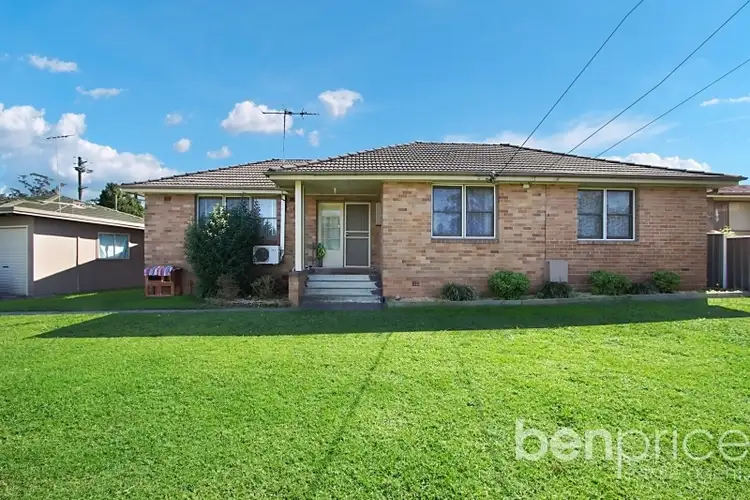 4 Morobe Street, Whalan NSW 2770