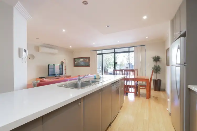 Seventh view of Homely apartment listing, 2/164 Aberdeen Street, Northbridge WA 6003