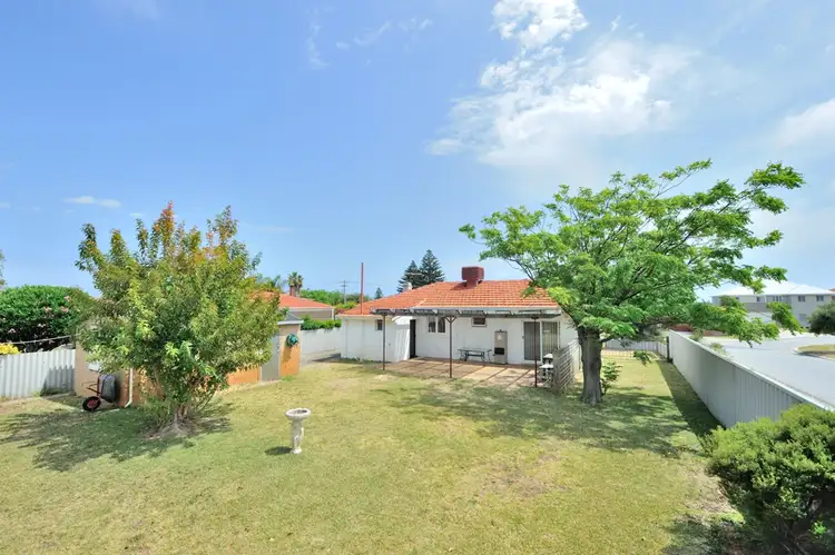 Second view of Homely house listing, 25 Grove Street, Shoalwater WA 6169