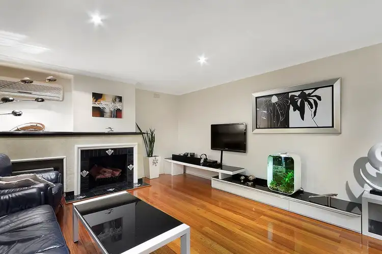 Second view of Homely house listing, 26 Risdon Drive, Notting Hill VIC 3168