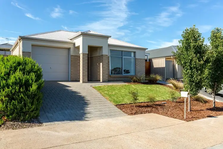 Second view of Homely house listing, 16 Edgehill Walk, Noarlunga Downs SA 5168