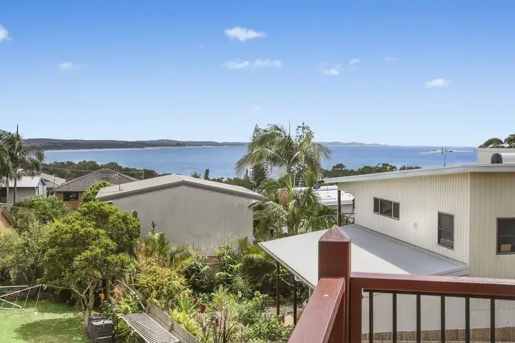 9 Hill Street, Bonny Hills NSW 2445