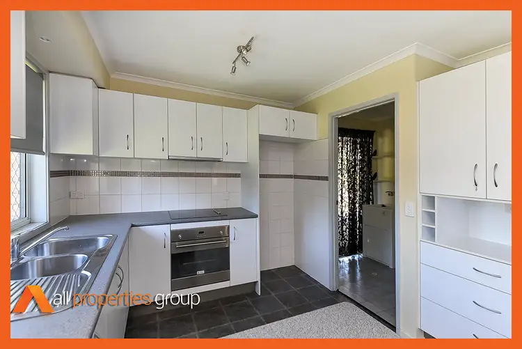 Fourth view of Homely house listing, 10 Stacey Court, Crestmead QLD 4132