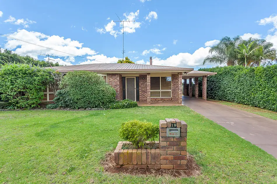Main view of Homely house listing, 19 Kratzman Court, Kearneys Spring QLD 4350