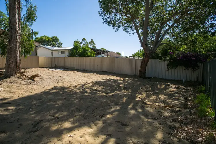 25A Harwood Street, Hilton WA 6163