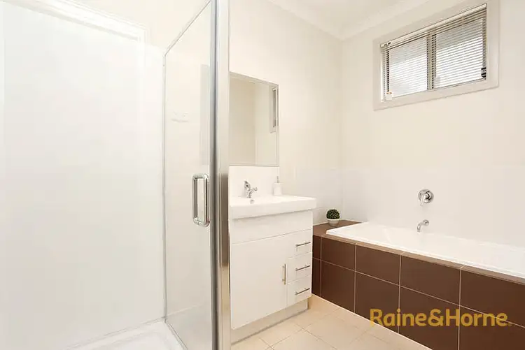 Sixth view of Homely unit listing, 2/4 Levenia Street, St Albans VIC 3021