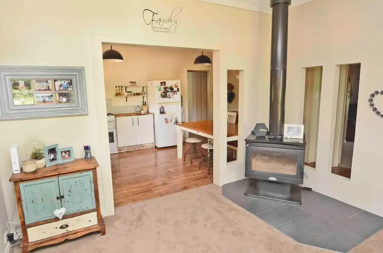 Fifth view of Homely house listing, 13 William St South, Wentworth NSW 2648