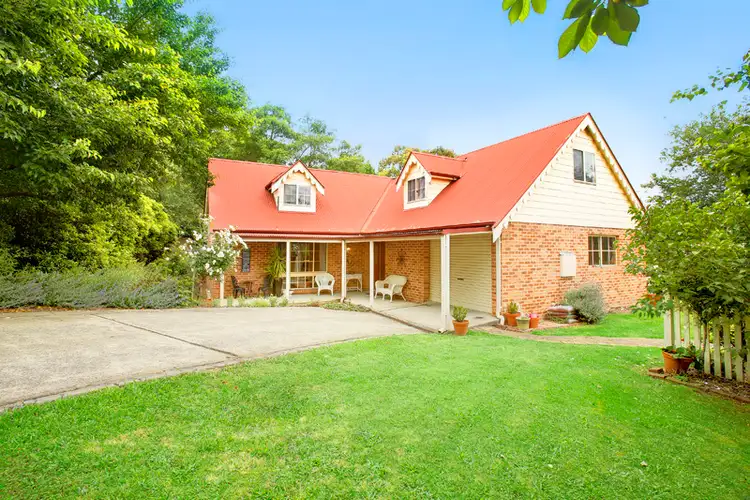 22 Mawson Terrace, Moss Vale NSW 2577