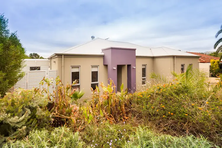 1 Grantham Grove, Paradise SA 5075