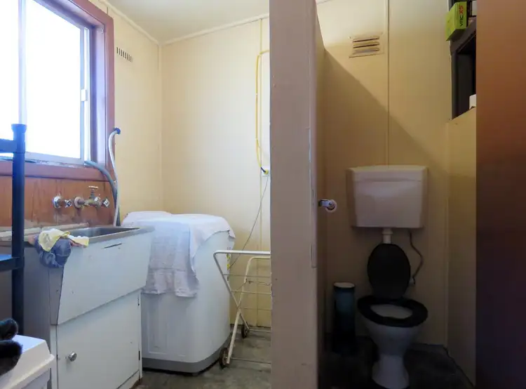Seventh view of Homely house listing, 489 Alldis Avenue, Lavington NSW 2641