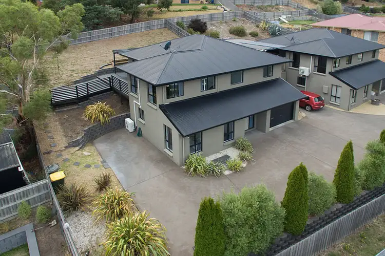 2/98 Sunshine Road, Austins Ferry TAS 7011