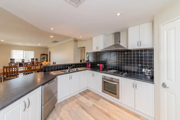 Fourth view of Homely house listing, 8 Fong Cove, Mount Tarcoola WA 6530