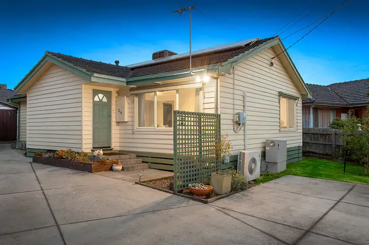 24 Wattle Grove, Mulgrave VIC 3170