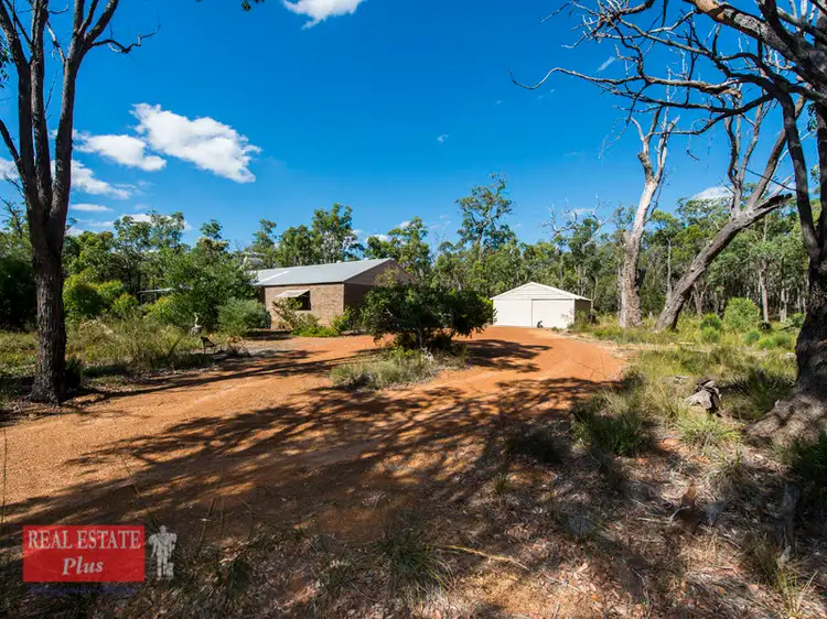 270 Cromwell Road, Sawyers Valley WA 6074