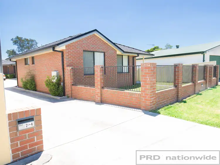 Main view of Homely house listing, 2/4 Yarrum Ave, Beresfield NSW 2322