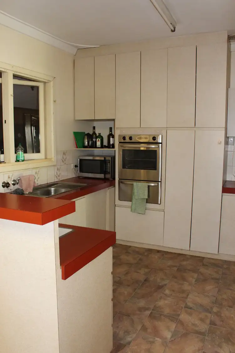 Sixth view of Homely house listing, 24 BEWSHER STREET, Moora WA 6510