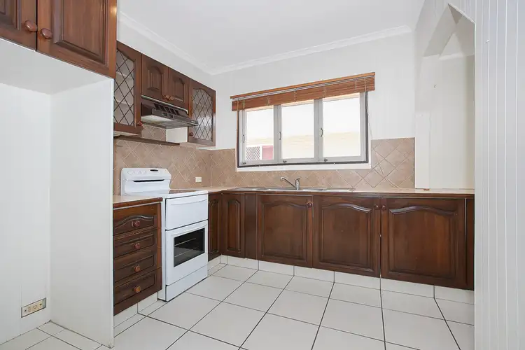 35 Highland Street, Redcliffe QLD 4020