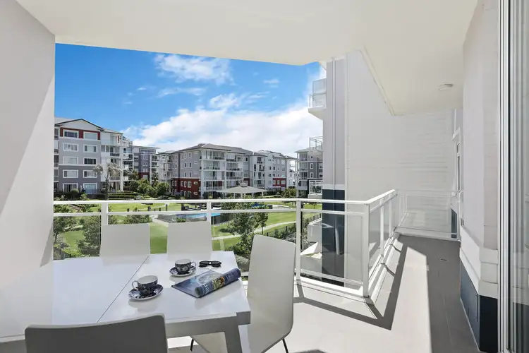 306/28 Peninsula Drive, Breakfast Point NSW 2137