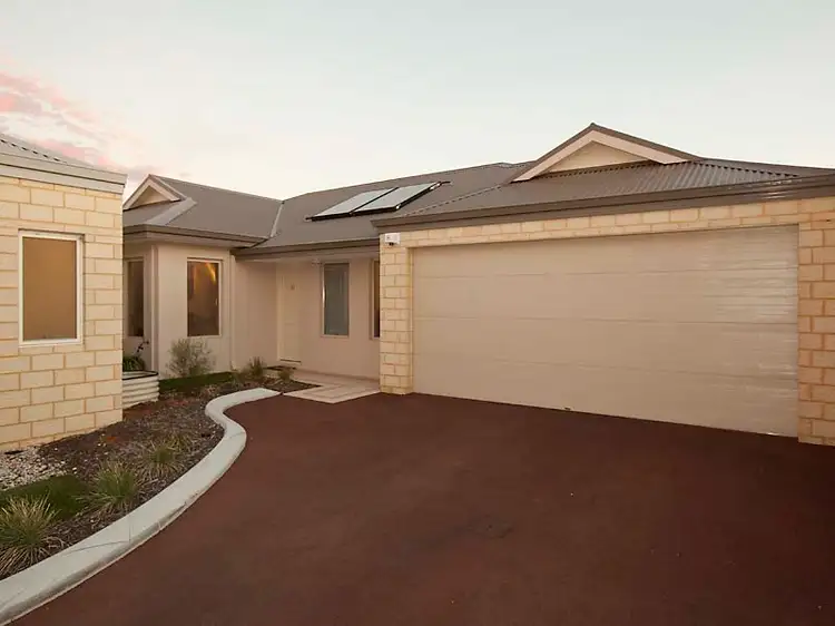 Main view of Homely villa listing, Unit 8 / 3 Mountain View, Kelmscott WA 6111