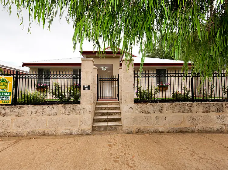 Second view of Homely house listing, 30 Gibbs Circuit, Ravenswood WA 6208