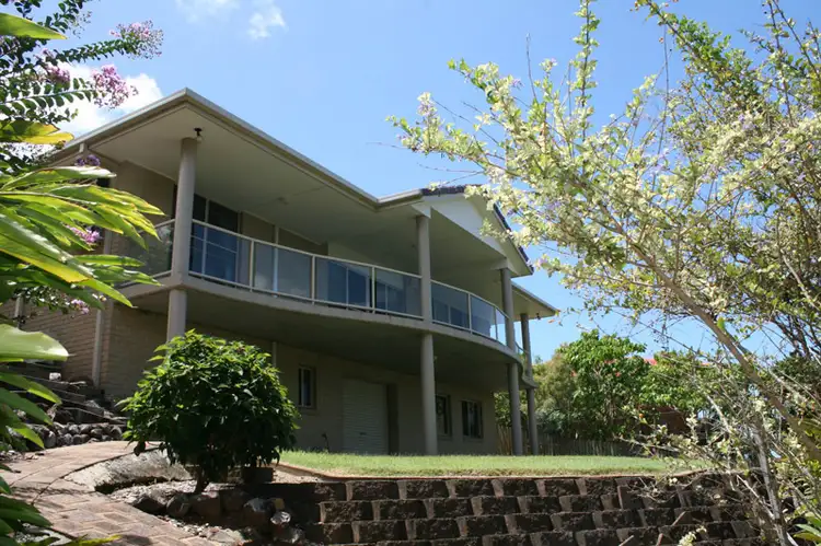33 Yalla Kool Drive, Ocean Shores NSW 2483