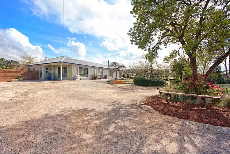 567 Bacchus Marsh Road, Lara VIC 3212