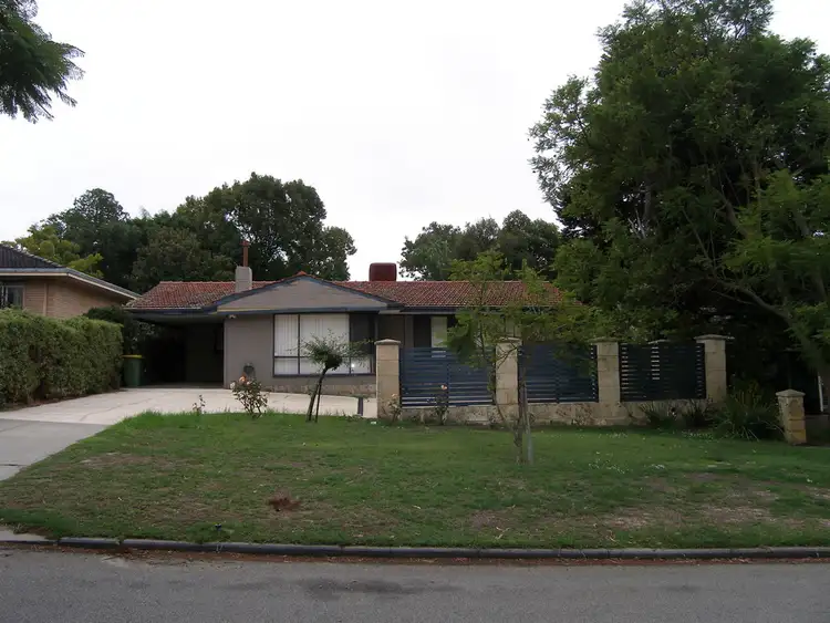 Main view of Homely house listing, 10 Fionn Court, Ardross WA 6153
