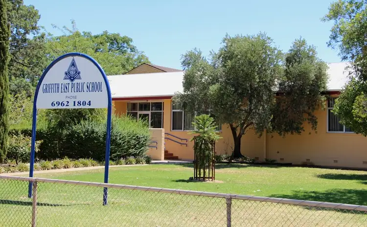 Sixth view of Homely house listing, 8 Langley Crescent, Griffith NSW 2680