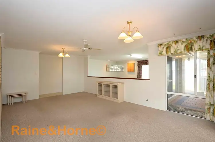 Sixth view of Homely house listing, 6 Rodgers Place, Carey Park WA 6230
