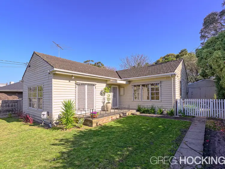 25 Cherbourg Avenue, Beaumaris VIC 3193