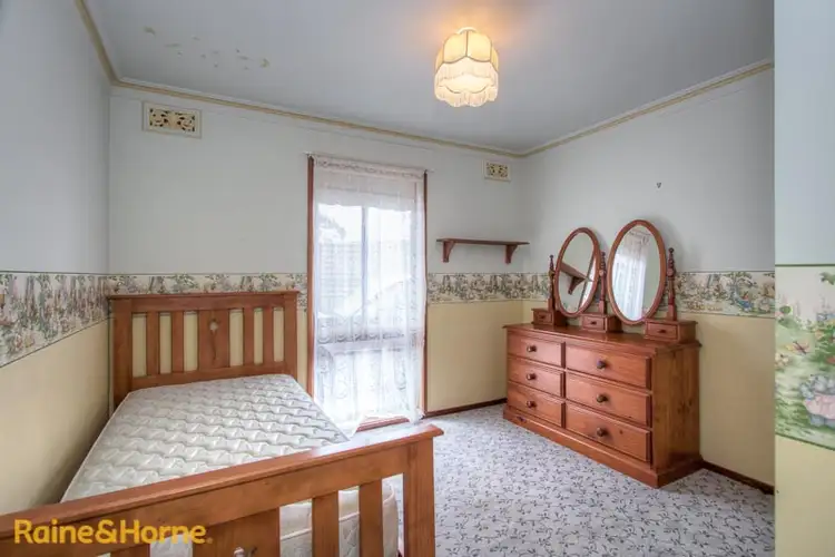 Seventh view of Homely house listing, 21 Flinders St, Sunbury VIC 3429