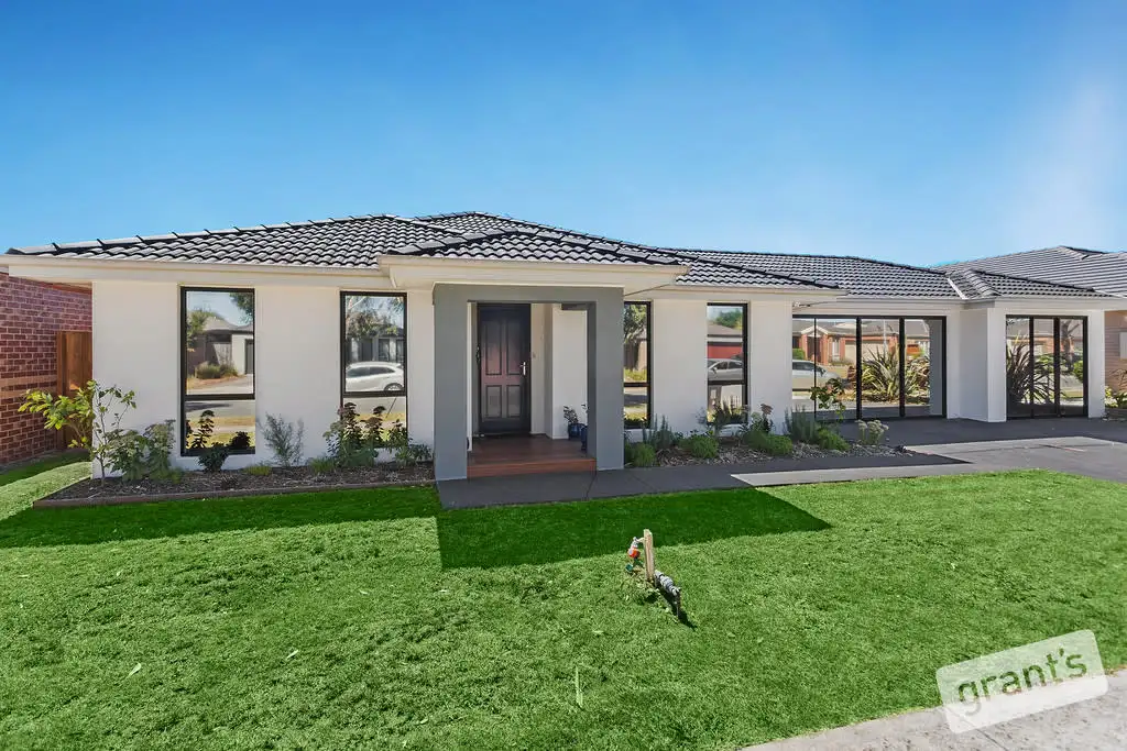Main view of Homely house listing, 3 Olivia Court, Pakenham VIC 3810
