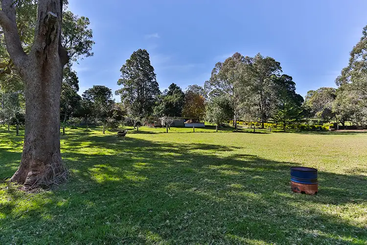Fourth view of Homely house listing, 4 Hi-Winds Road, Blue Mountain Heights QLD 4350