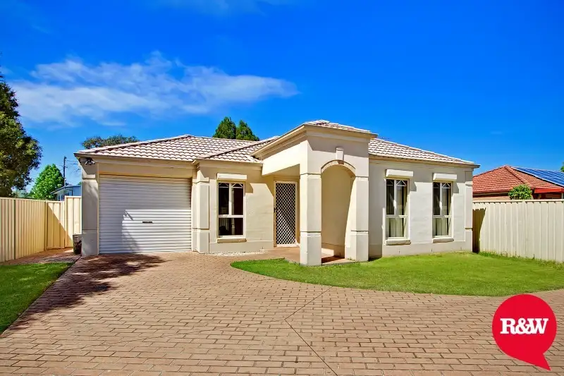 Main view of Homely house listing, 8 Bataan Place, Lethbridge Park NSW 2770