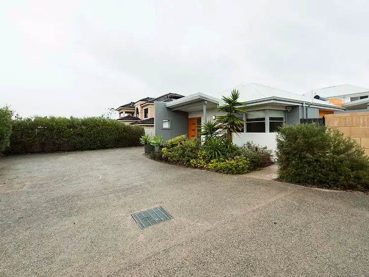 Main view of Homely house listing, 4 Altea Rise, Secret Harbour WA 6173
