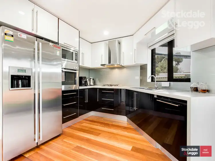 2/31 Snowden Street, Laverton VIC 3028