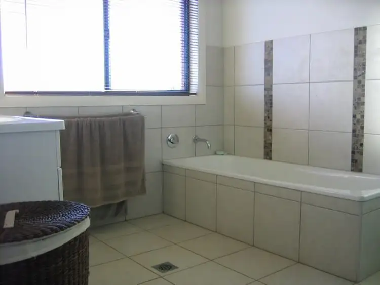 Seventh view of Homely house listing, 23 Salvanza Crescent, Griffith NSW 2680