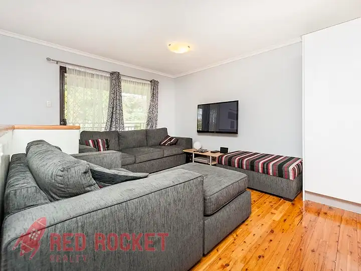 Fourth view of Homely house listing, 9 Laburnum Street, Woodridge QLD 4114