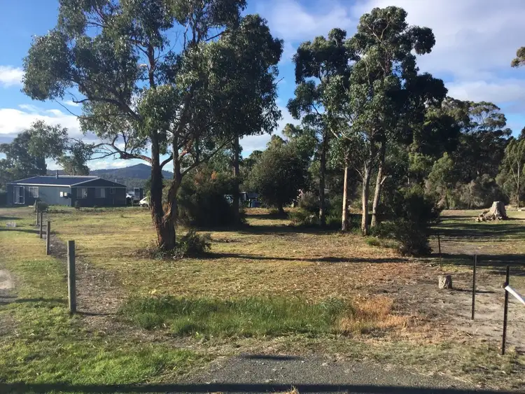 16 Olive Place, White Beach TAS 7184