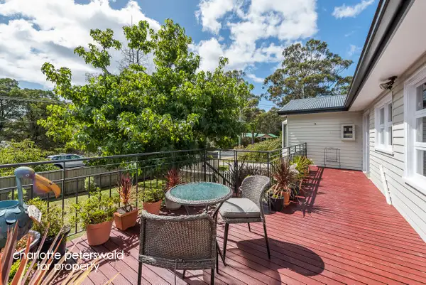 1/21 Rialannah Road, Mount Nelson TAS 7007