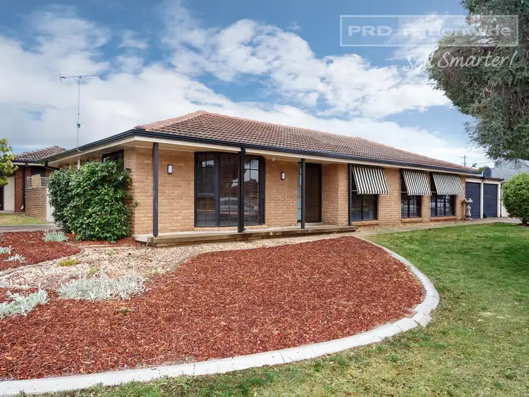 1 Ilex Street, Lake Albert NSW 2650