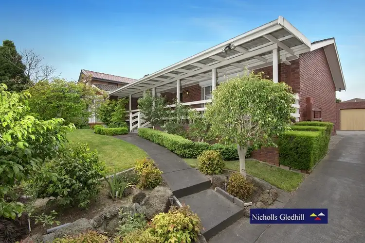 12 Pickersgill Court, Endeavour Hills VIC 3802